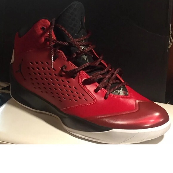 Jordans sneakers ( rising high  ), ,size 11.5 - Picture 5 of 5